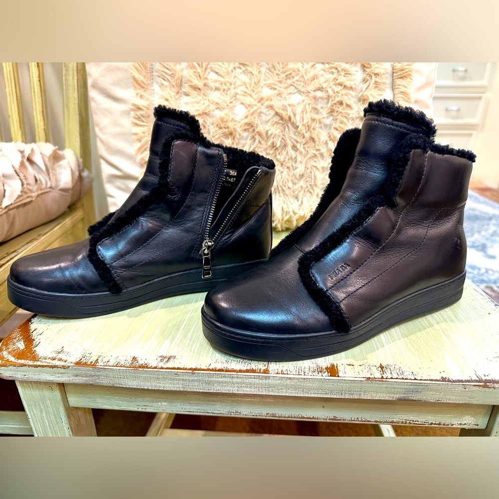 PRADA Ankle Short Boots Booties Sneakers Black Leather and Shearling